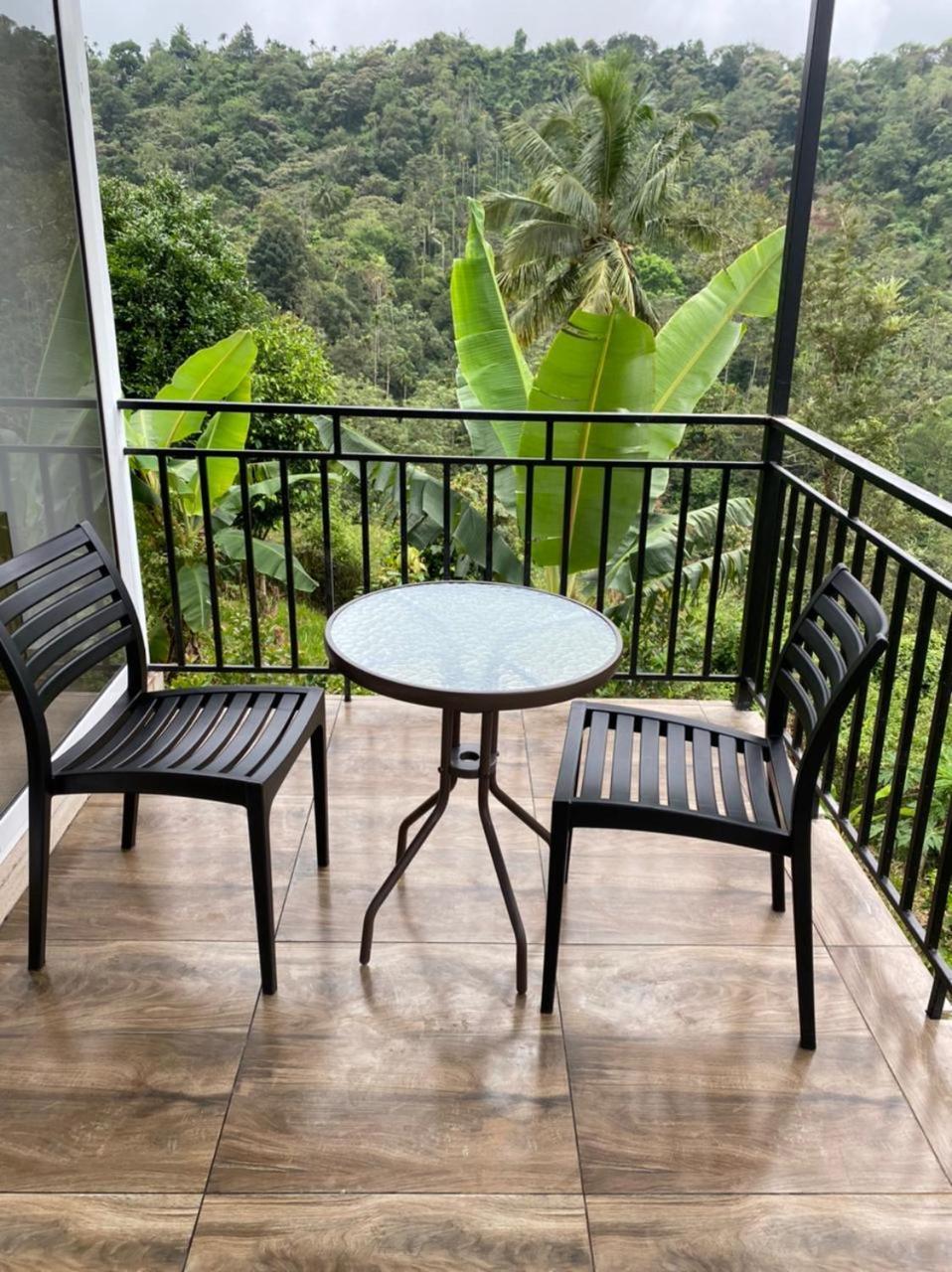 Misty Hideout Bed & Breakfast Kakkadampoyil Exterior photo
